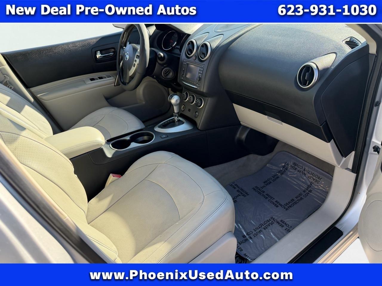 Nissan Rogue S FWD Krom Edition 2011