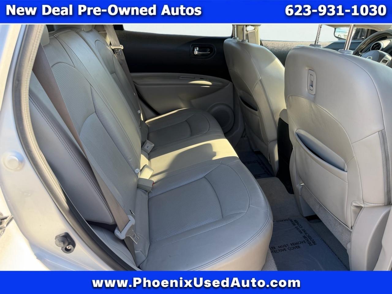 Nissan Rogue S FWD Krom Edition 2011