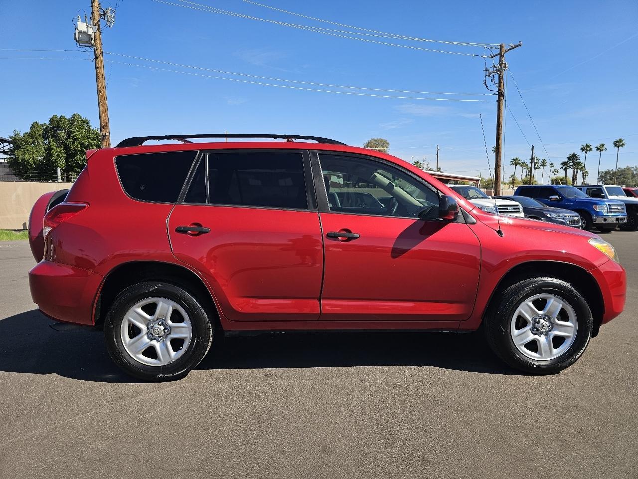 Toyota RAV4 Base I4 2WD 2006