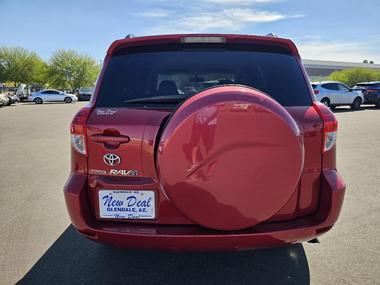 Toyota RAV4 Base I4 2WD 2006