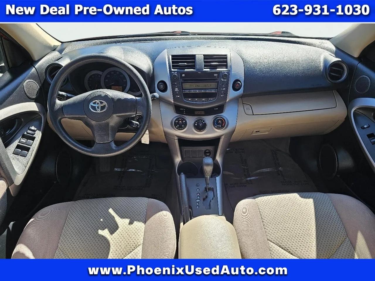 Toyota RAV4 Base I4 2WD 2006