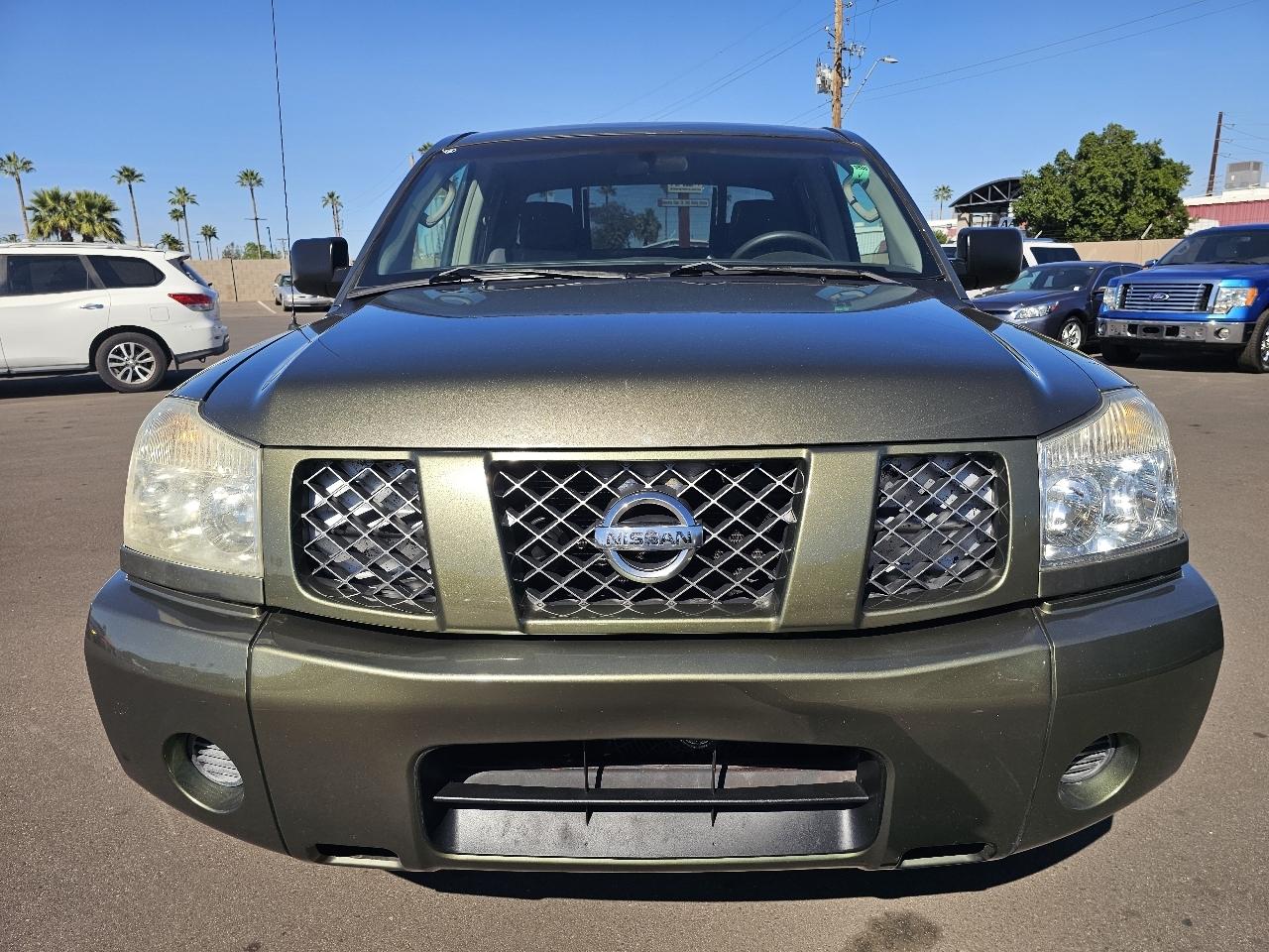 Nissan Titan XE Crew Cab 2WD 2005