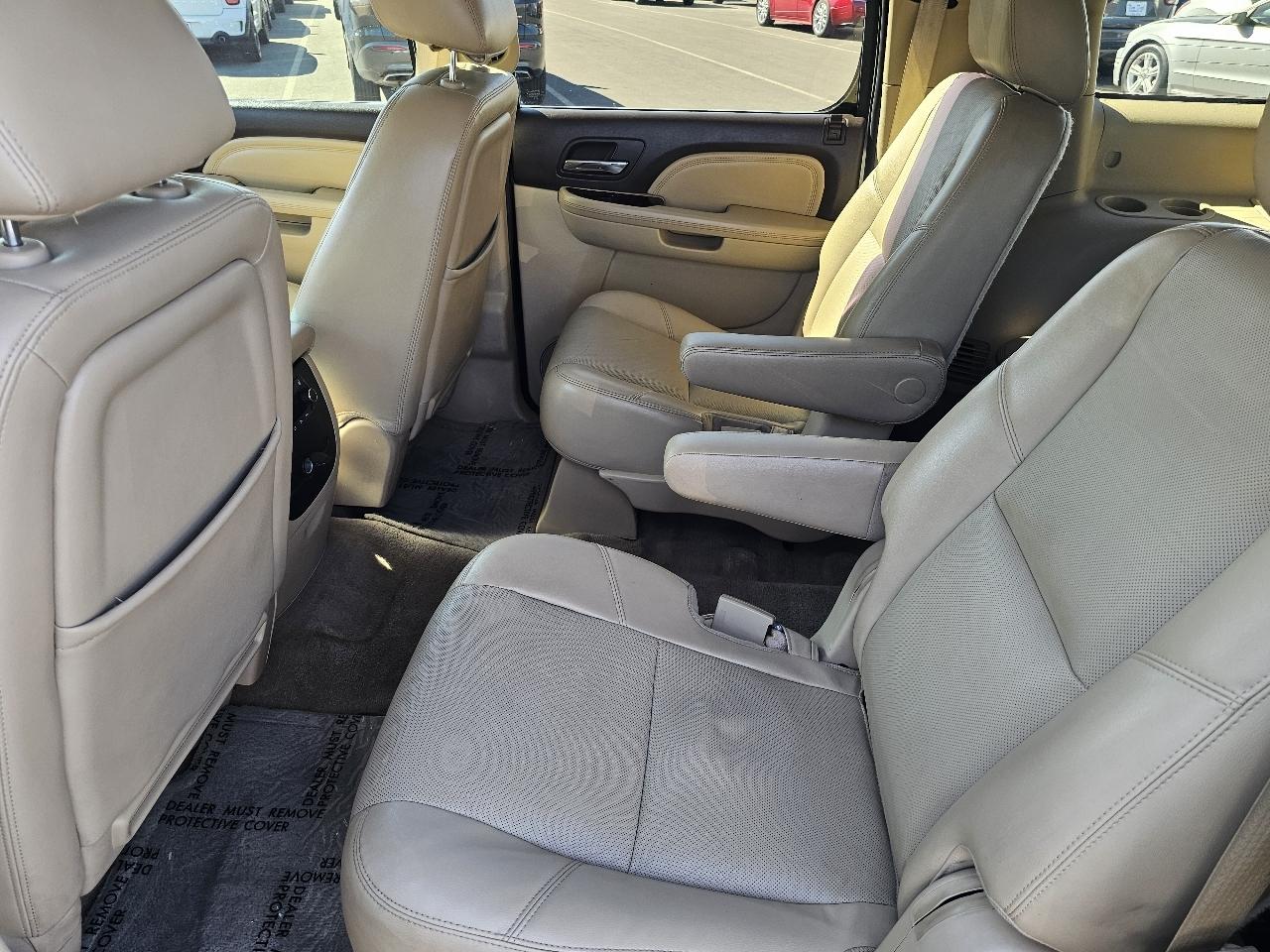 GMC Yukon Denali XL 4WD 2013