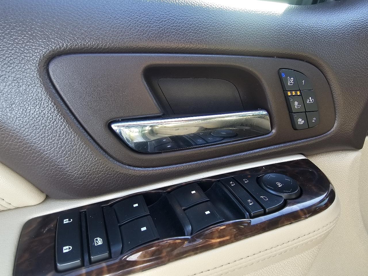 GMC Yukon Denali XL 4WD 2013