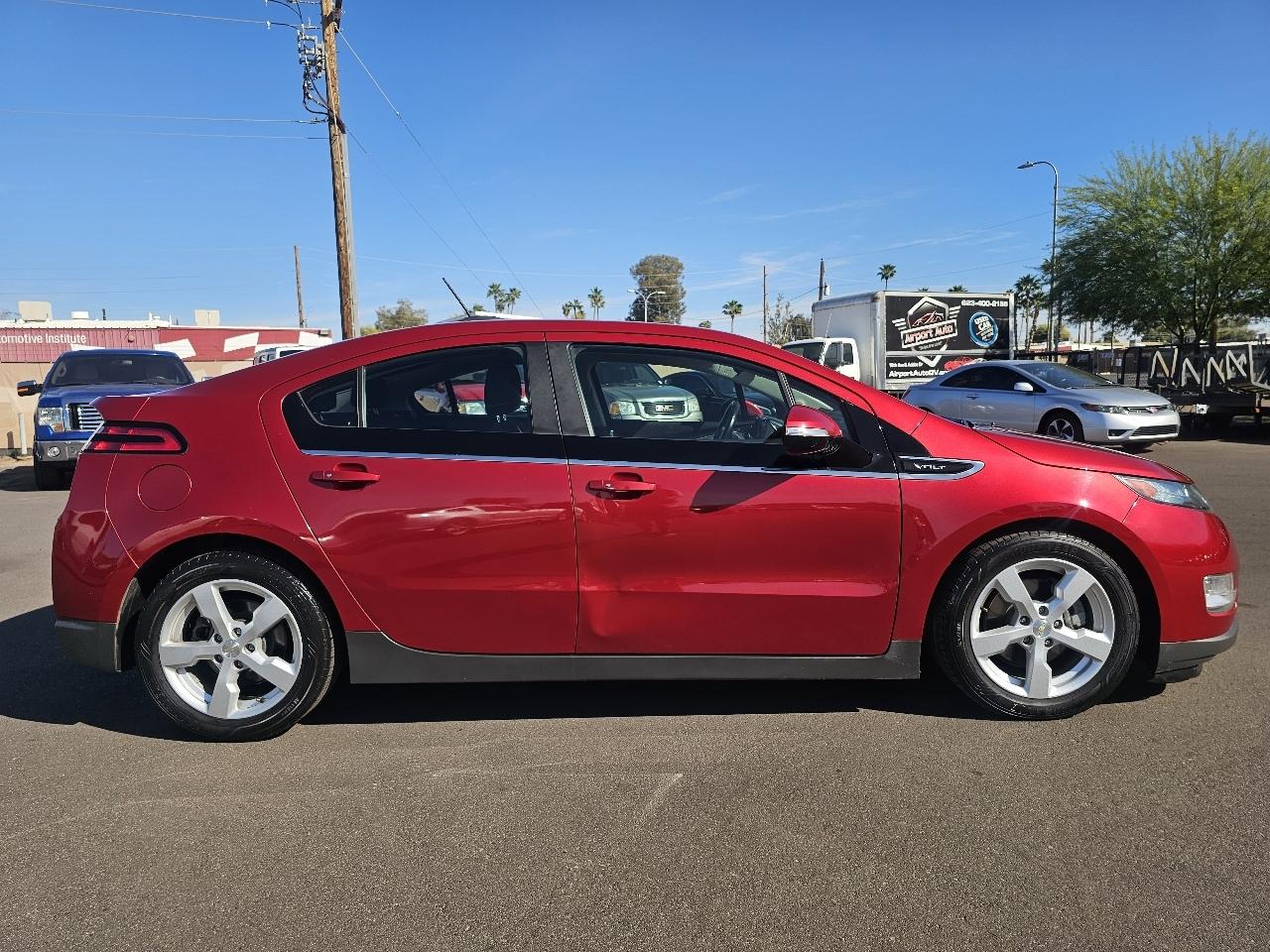 Chevrolet Volt Base 2015