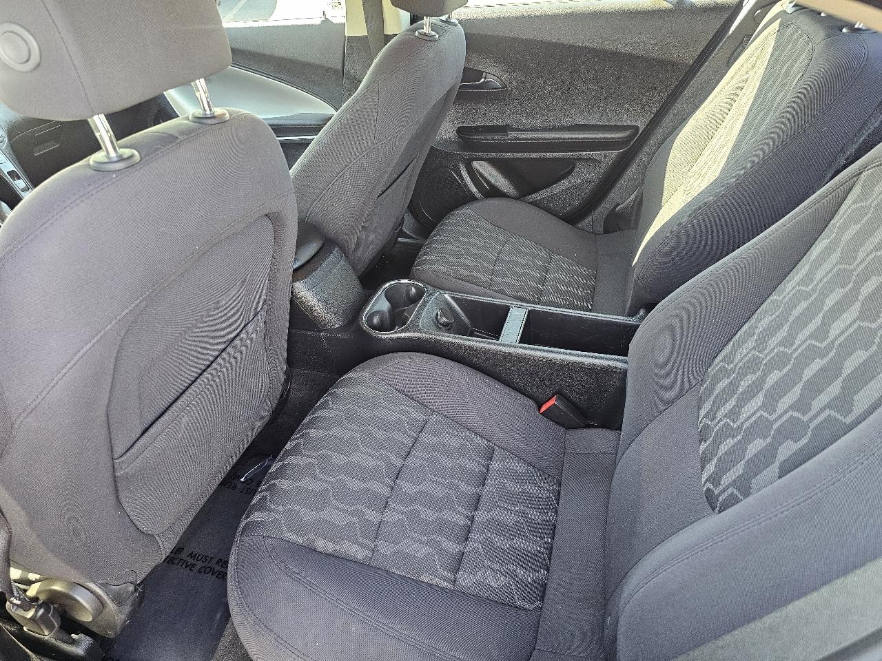 Chevrolet Volt Base 2015