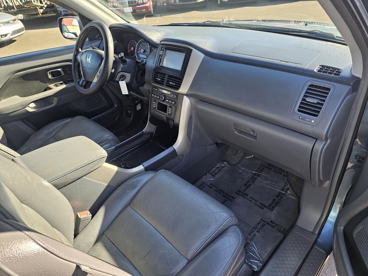 Honda Pilot EX w/ Leather 2006