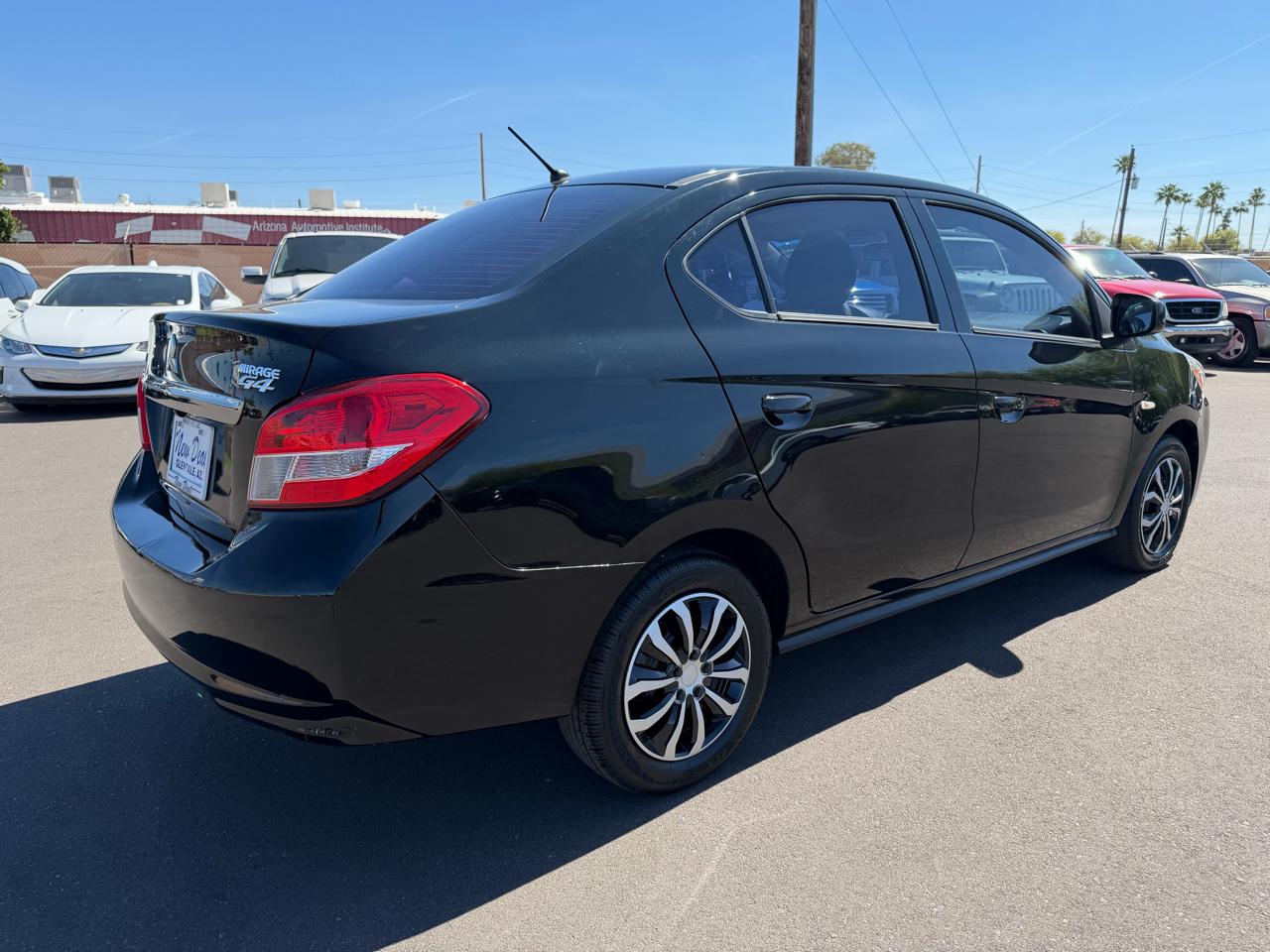 Mitsubishi Mirage G4 ES CVT 2019
