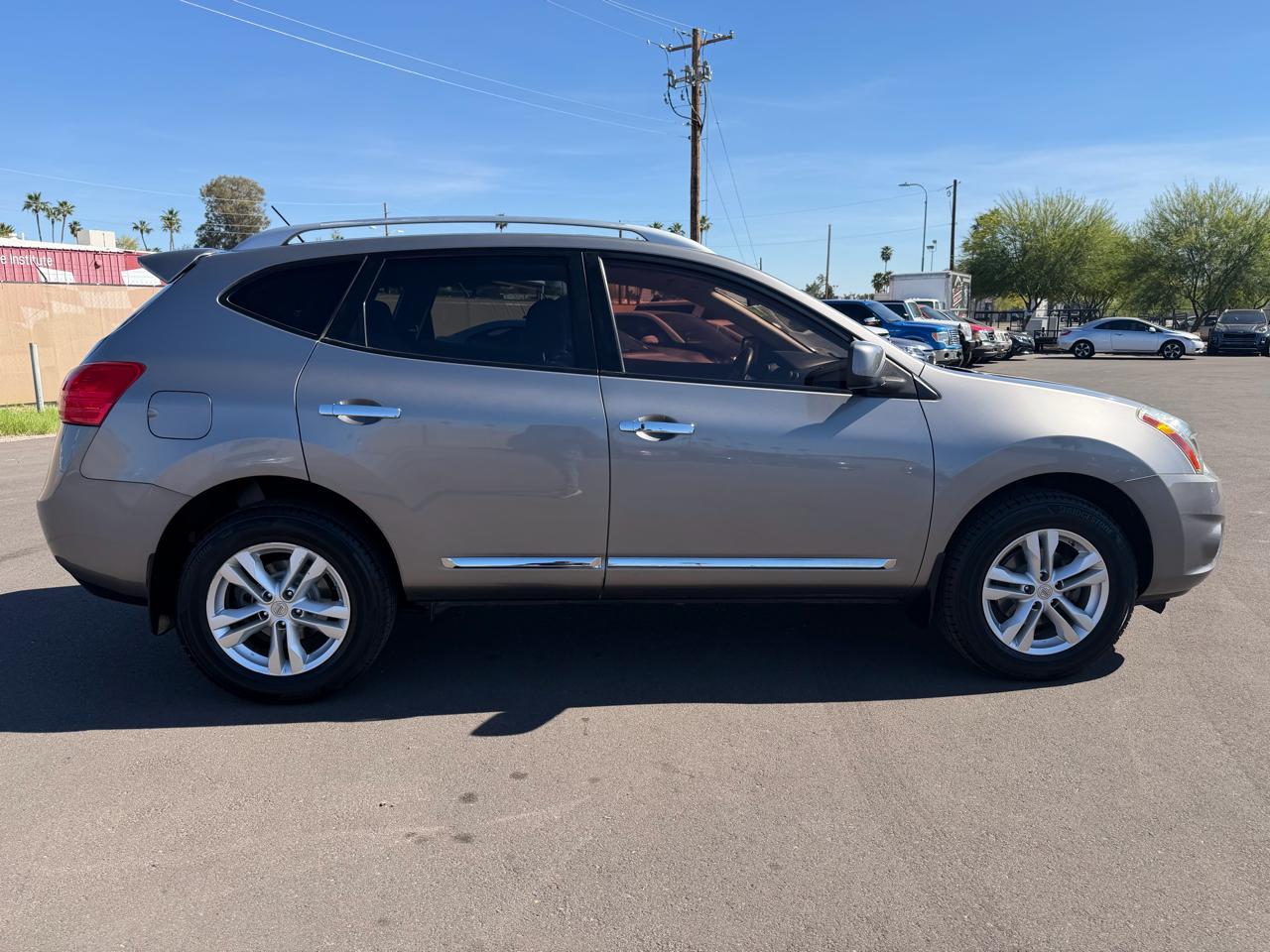 Nissan Rogue S 2WD 2013