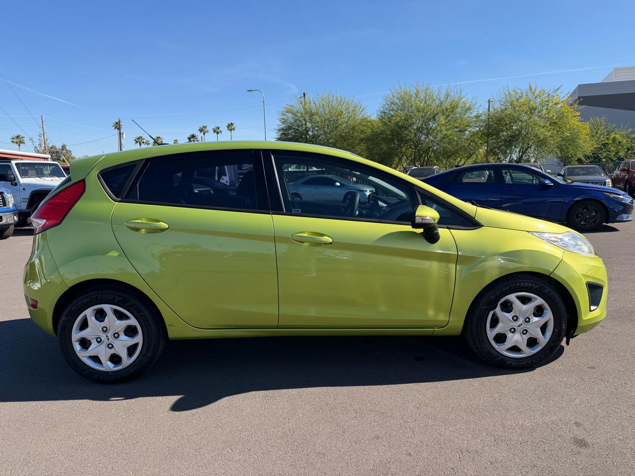 Ford Fiesta SE Hatchback 2013