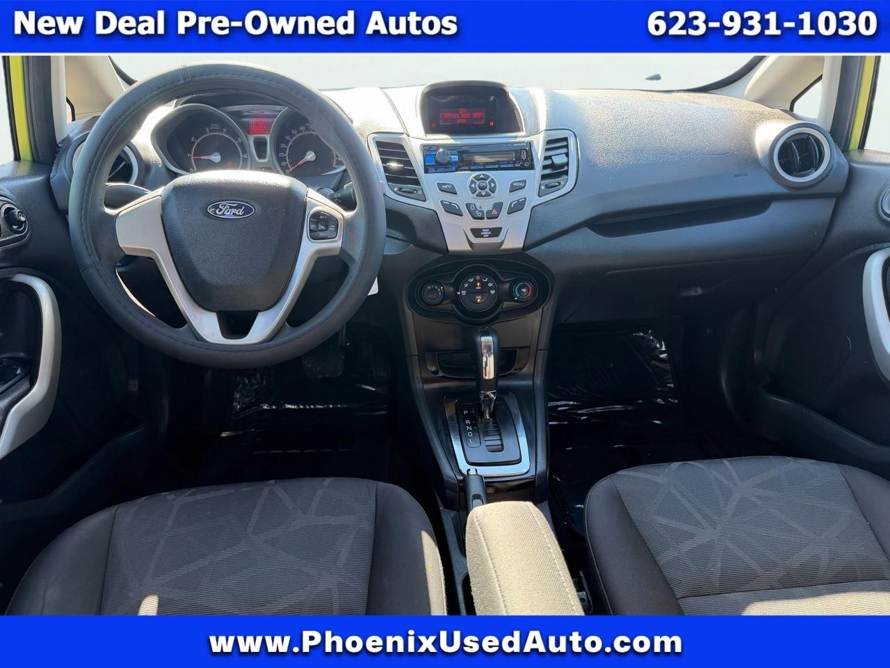 Ford Fiesta SE Hatchback 2013