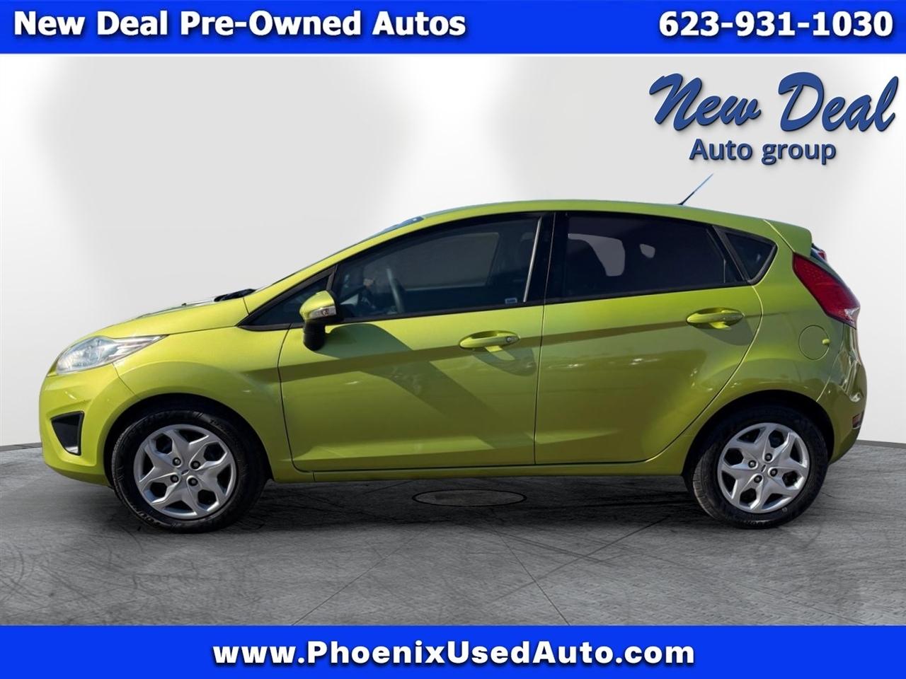 View vehicle photo 6