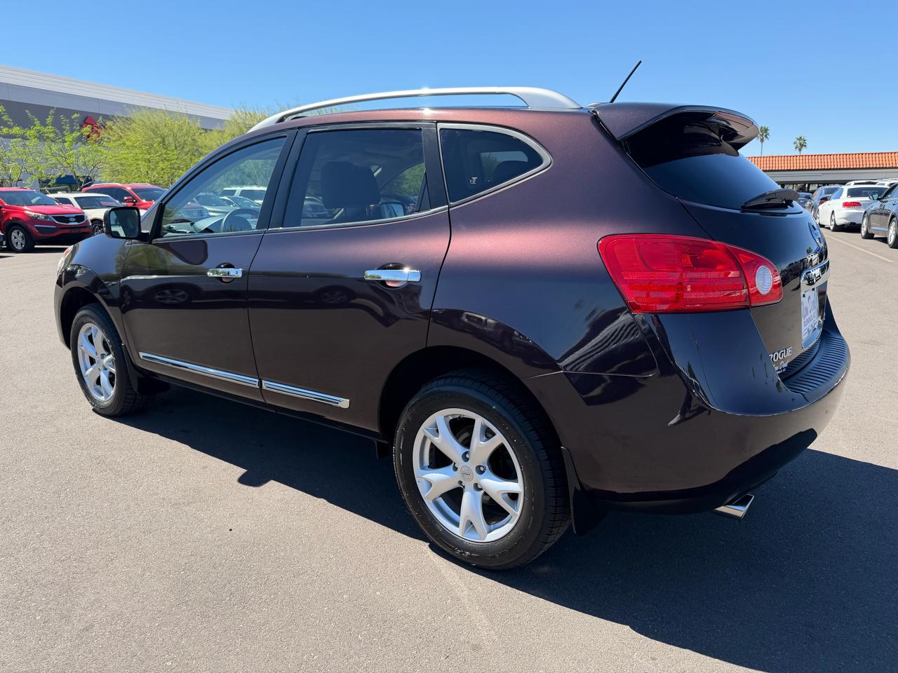 Nissan Rogue S AWD 2011