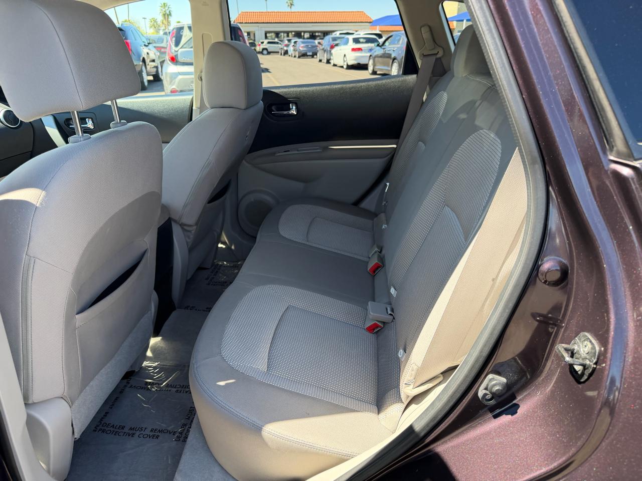 Nissan Rogue S AWD 2011