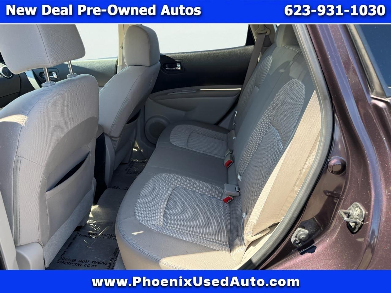 Nissan Rogue S AWD 2011