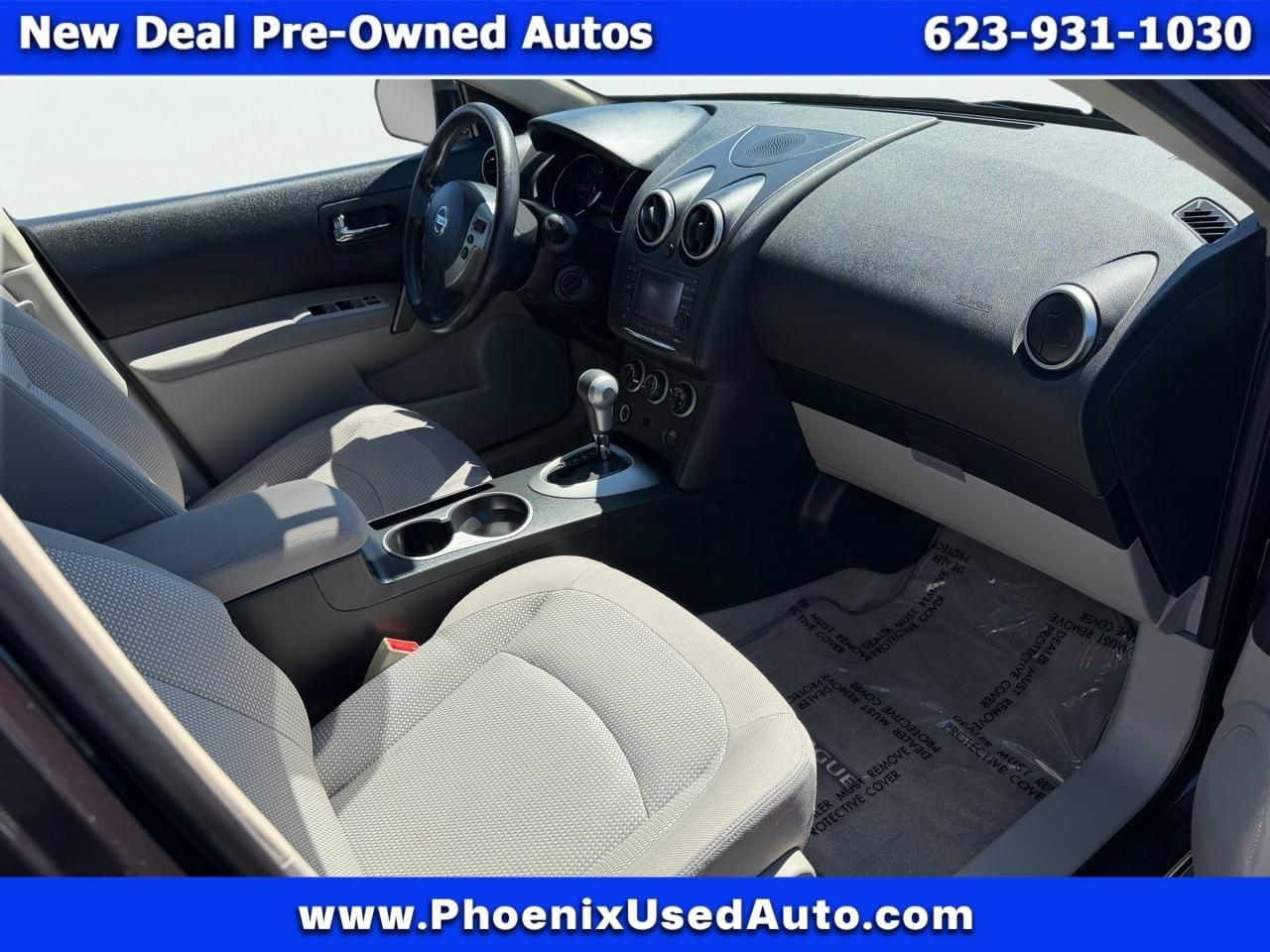 Nissan Rogue S AWD 2011