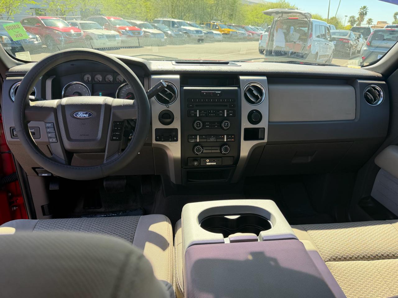 Ford F-150 2WD SuperCab 145" XL 2010