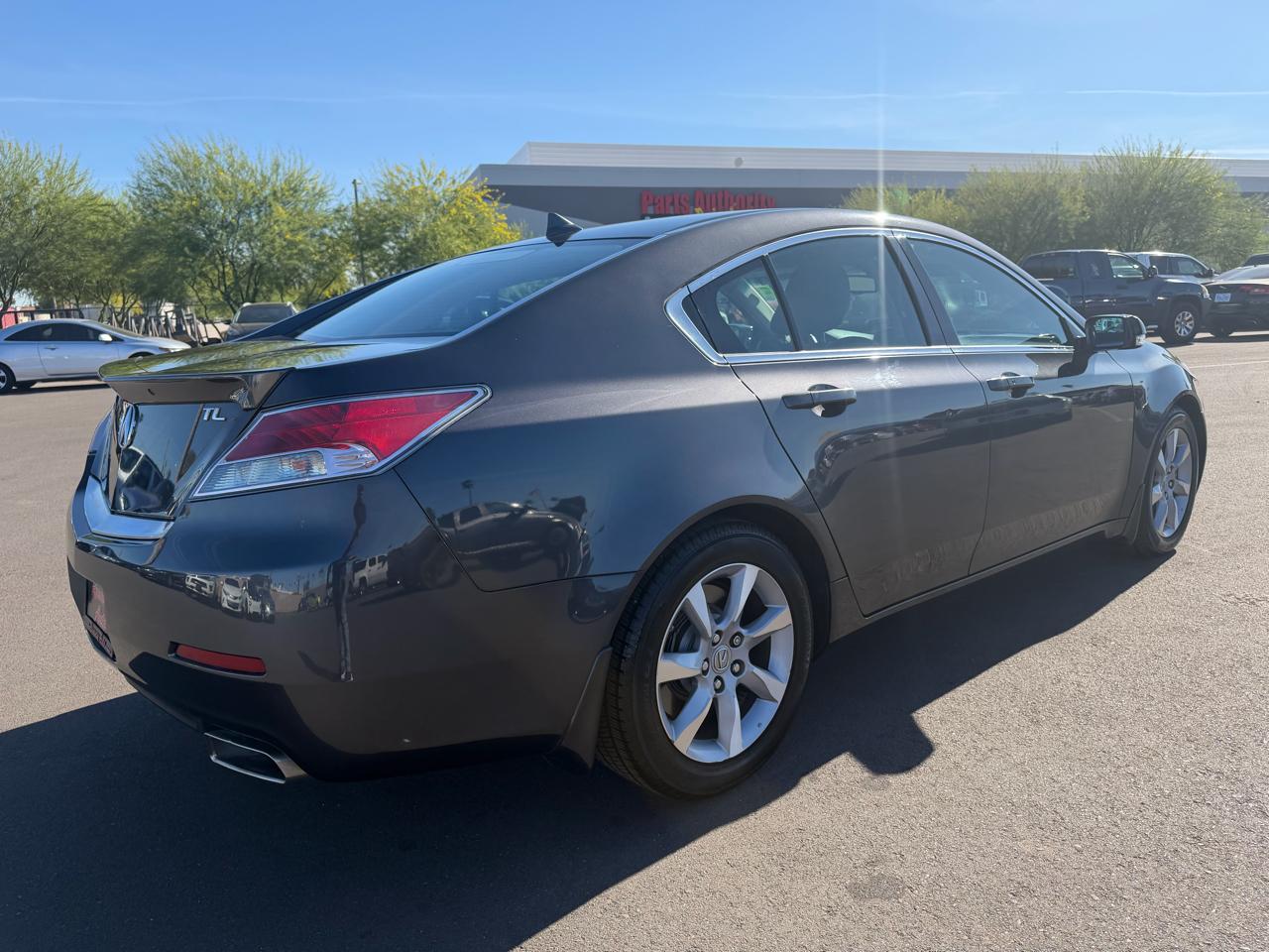 Acura TL 6-Speed AT with Tech Package and 18-In. WP 2012