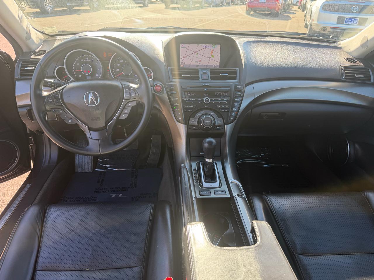 Acura TL 6-Speed AT with Tech Package and 18-In. WP 2012