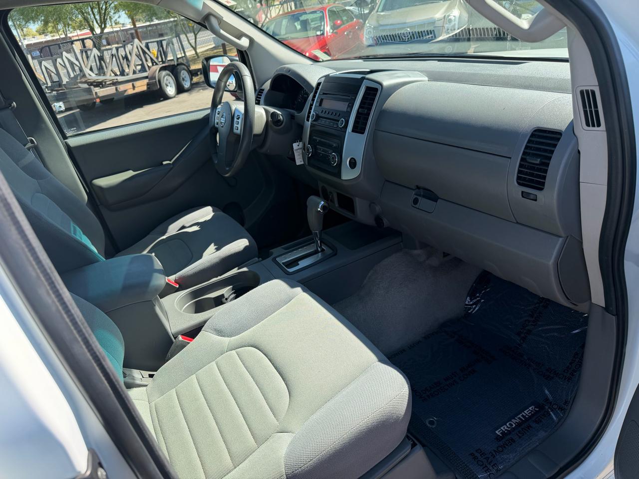 Nissan Frontier 2WD King Cab I4 Auto S 2014