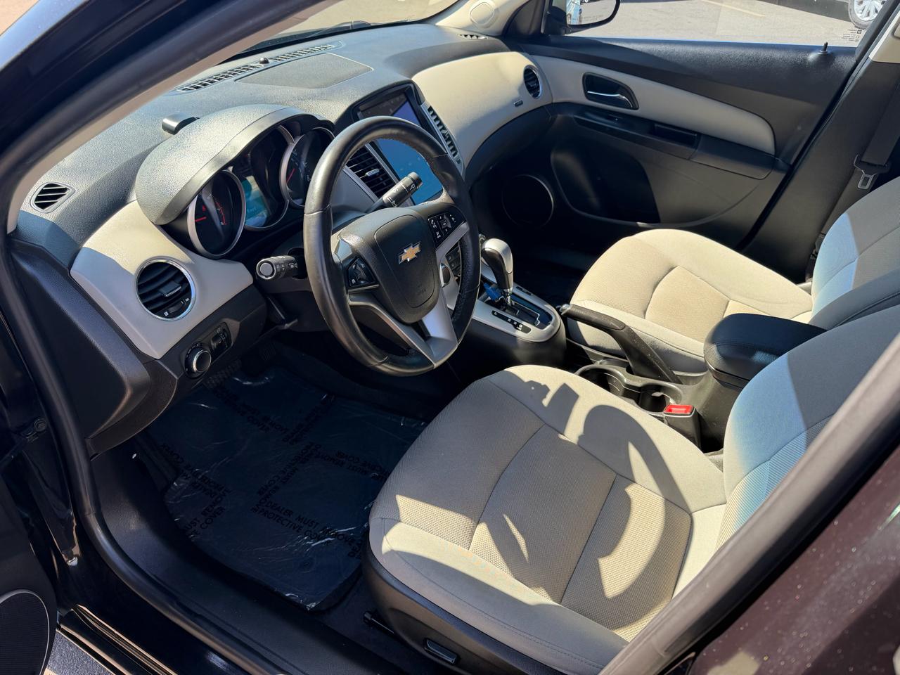 Chevrolet Cruze 1LT 2012