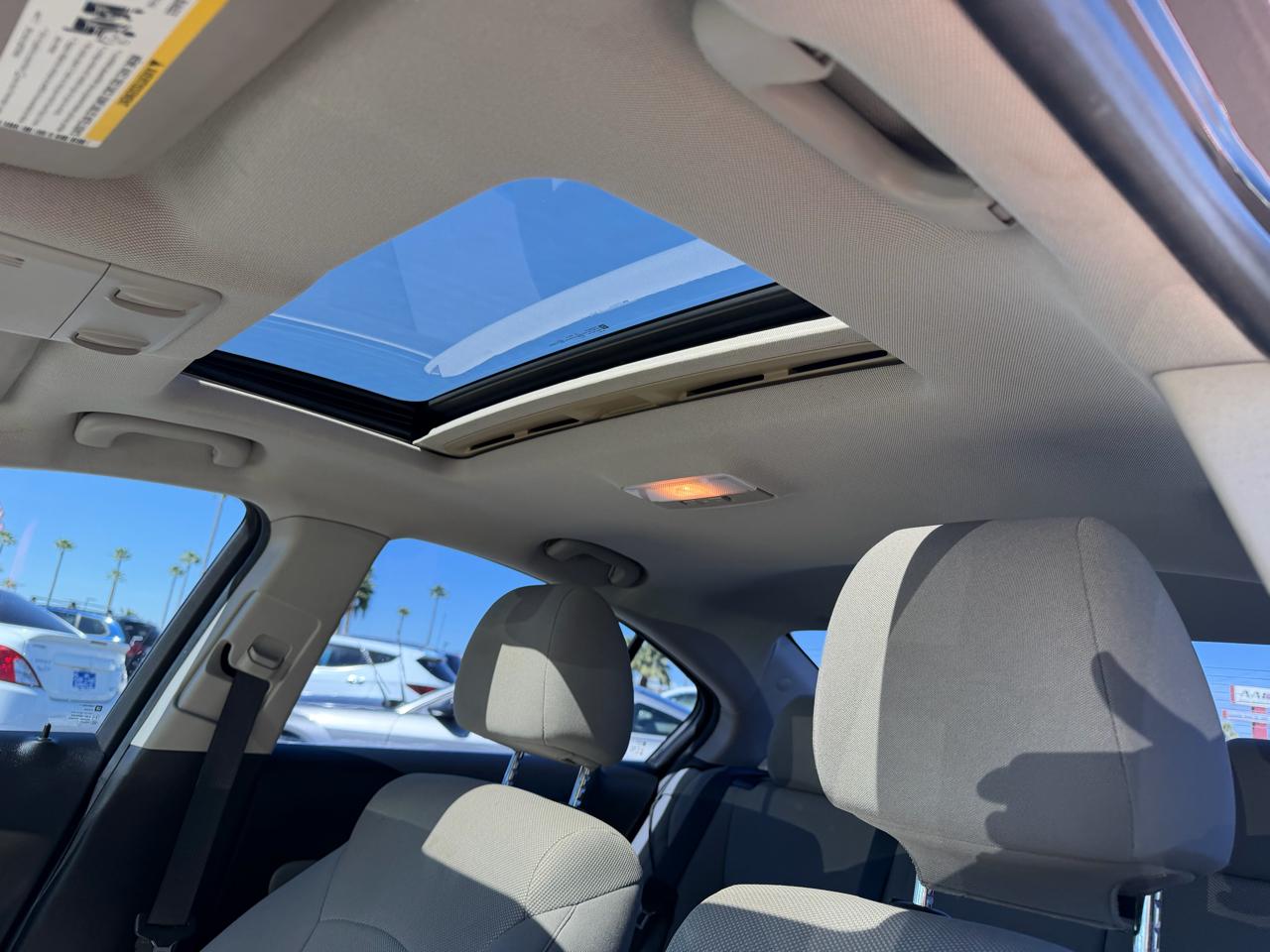 Chevrolet Cruze 1LT 2012