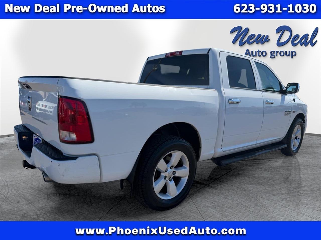RAM 1500 2WD Crew Cab 140.5" Express 2014