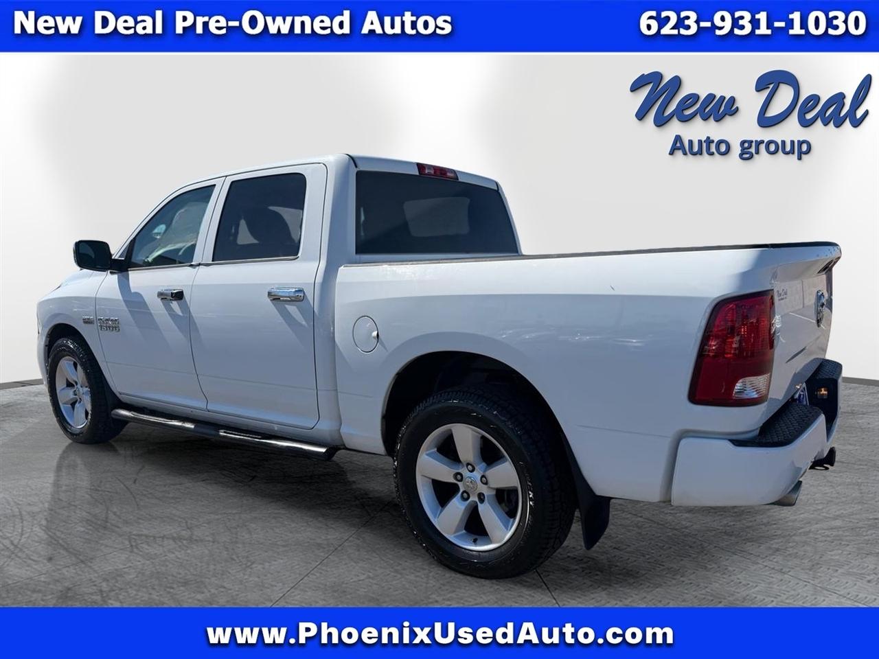 RAM 1500 2WD Crew Cab 140.5" Express 2014