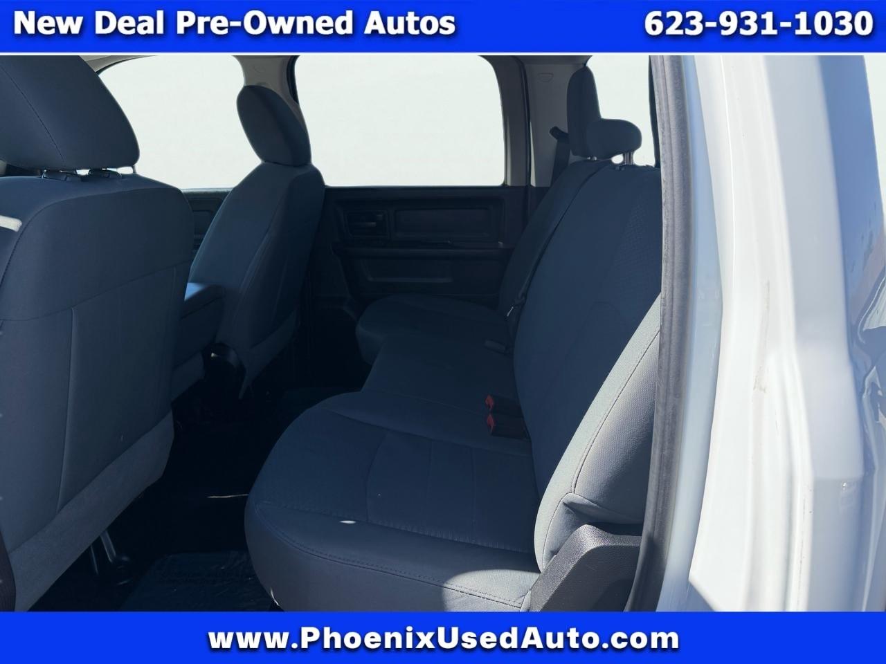 RAM 1500 2WD Crew Cab 140.5" Express 2014