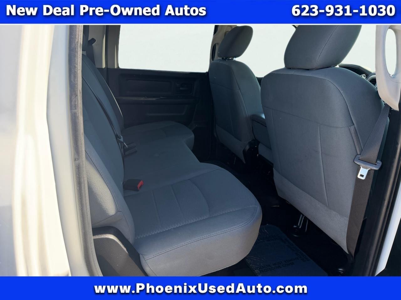 RAM 1500 2WD Crew Cab 140.5" Express 2014