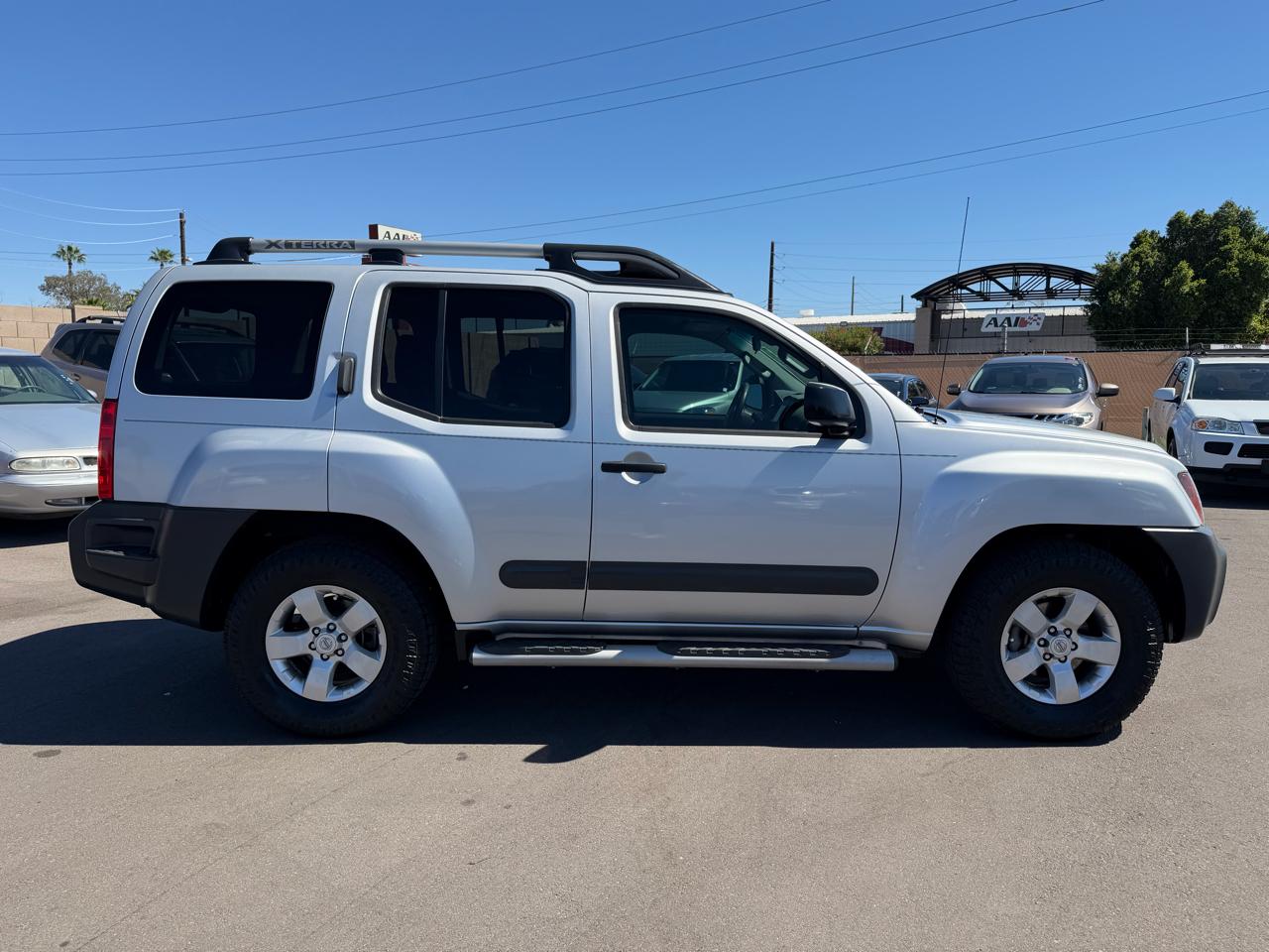 Nissan Xterra S 2WD 2013