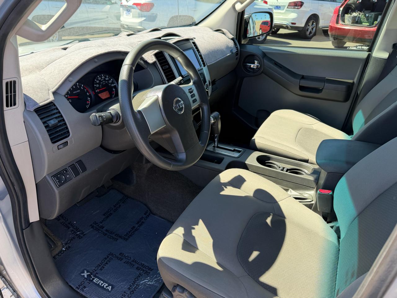 Nissan Xterra S 2WD 2013