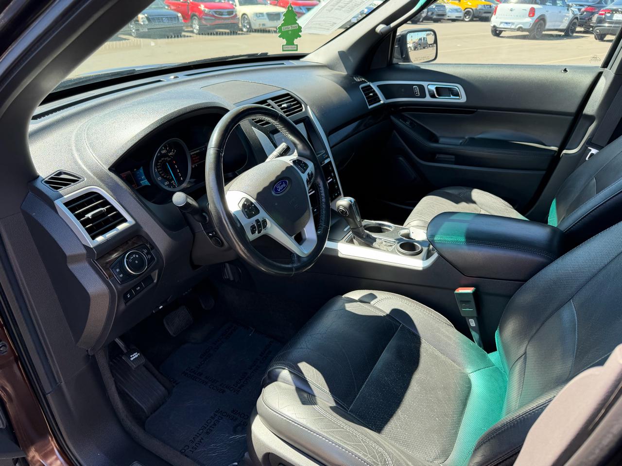 Ford Explorer Limited FWD 2013