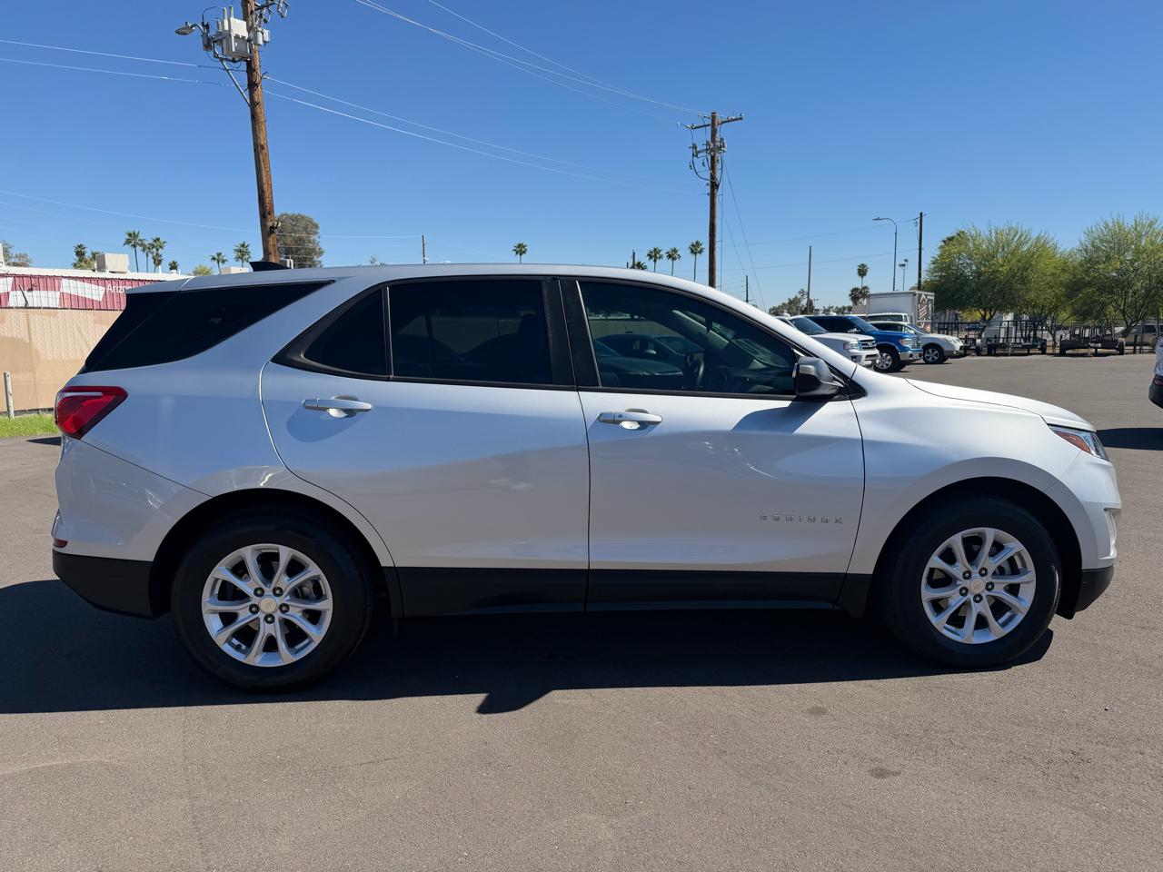 Chevrolet Equinox LS 2WD 2020