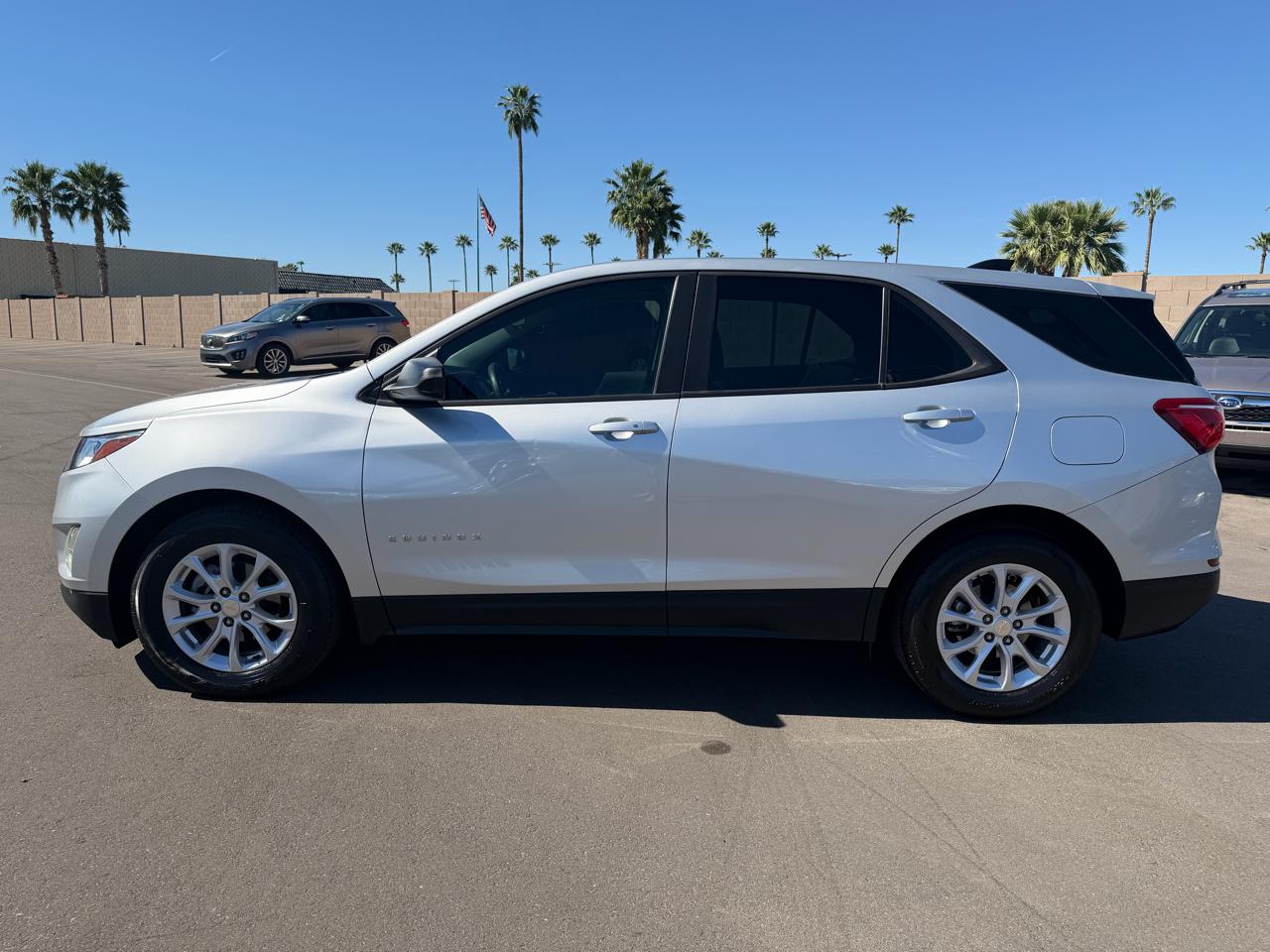 Chevrolet Equinox LS 2WD 2020