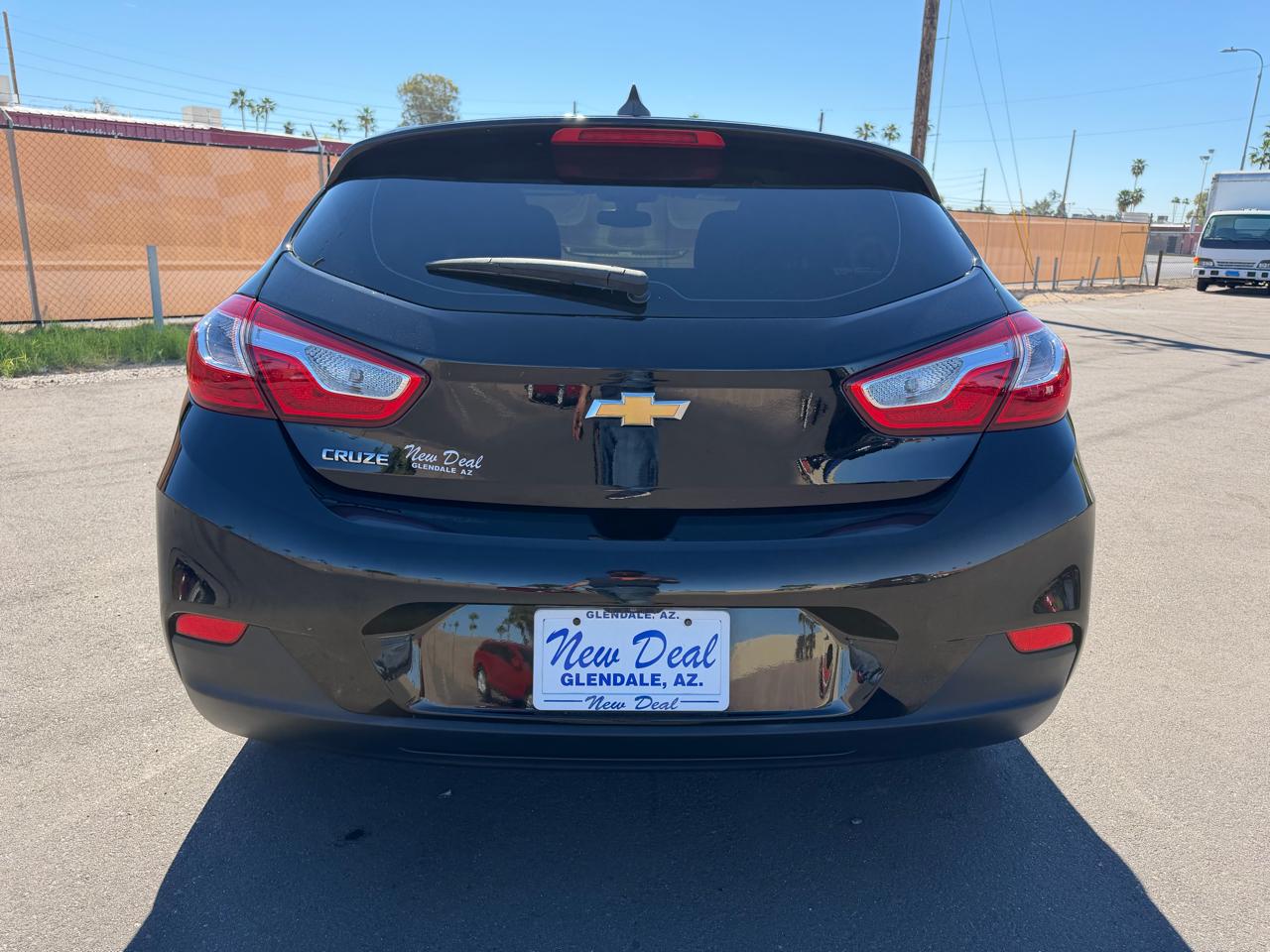 Chevrolet Cruze LS Hatchback 2019