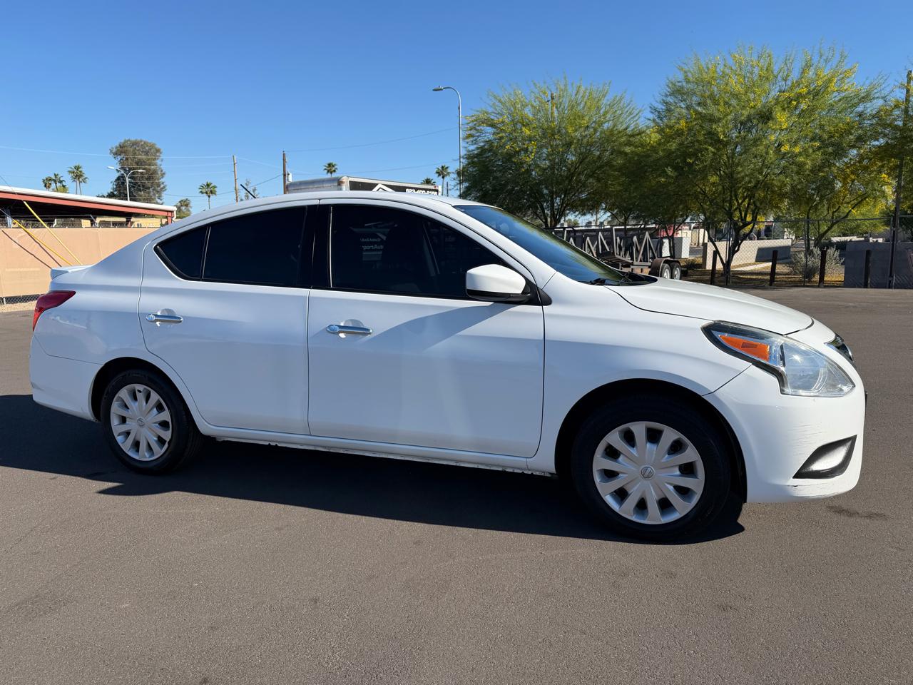 Nissan Versa 1.6 S Sedan 2016