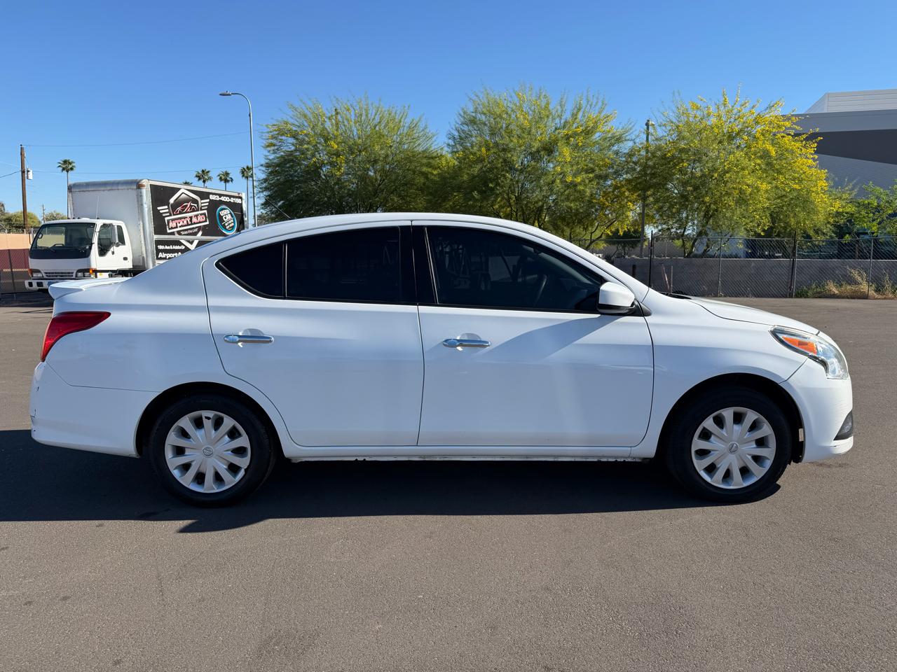 Nissan Versa 1.6 S Sedan 2016