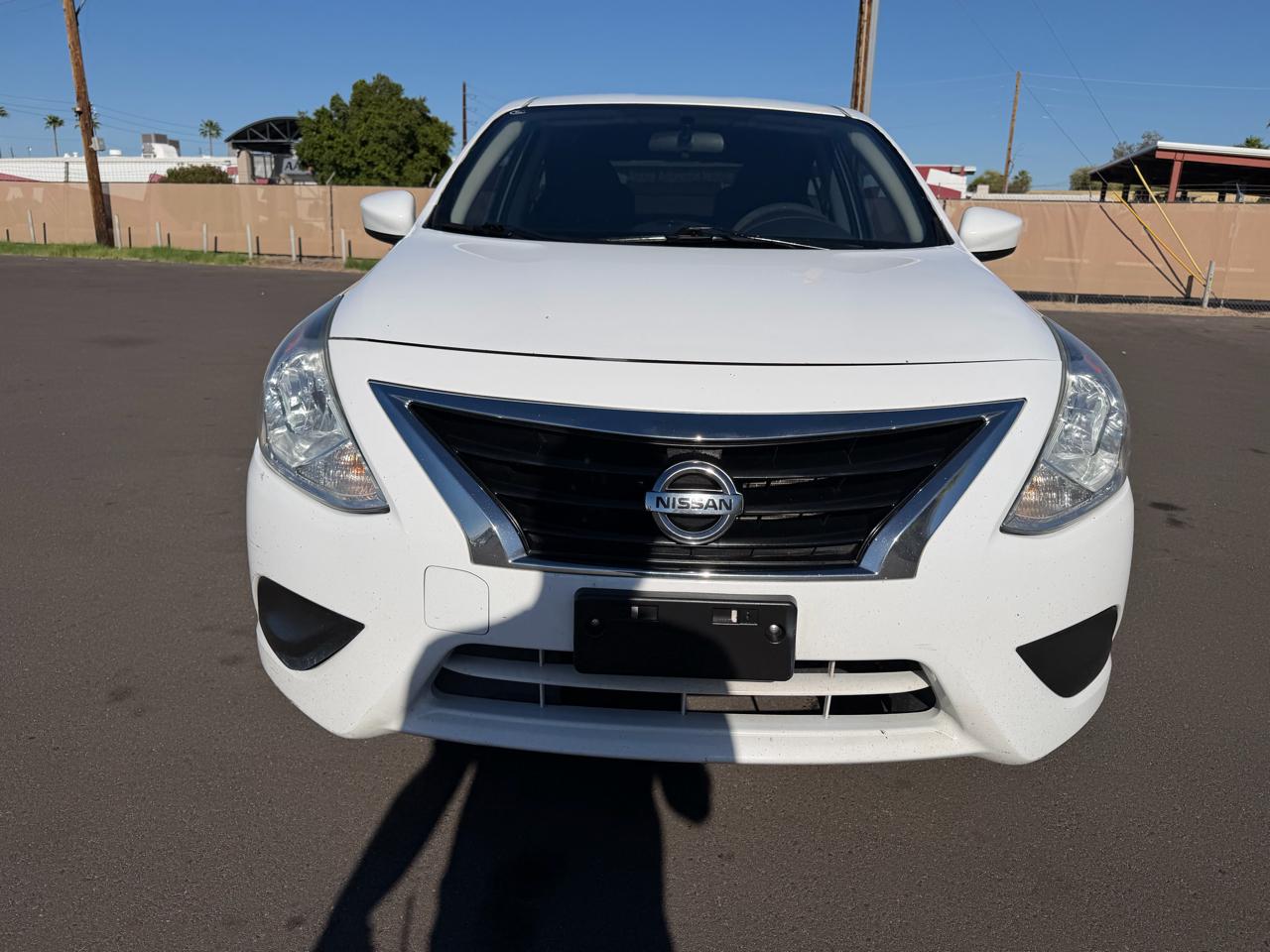Nissan Versa 1.6 S Sedan 2016