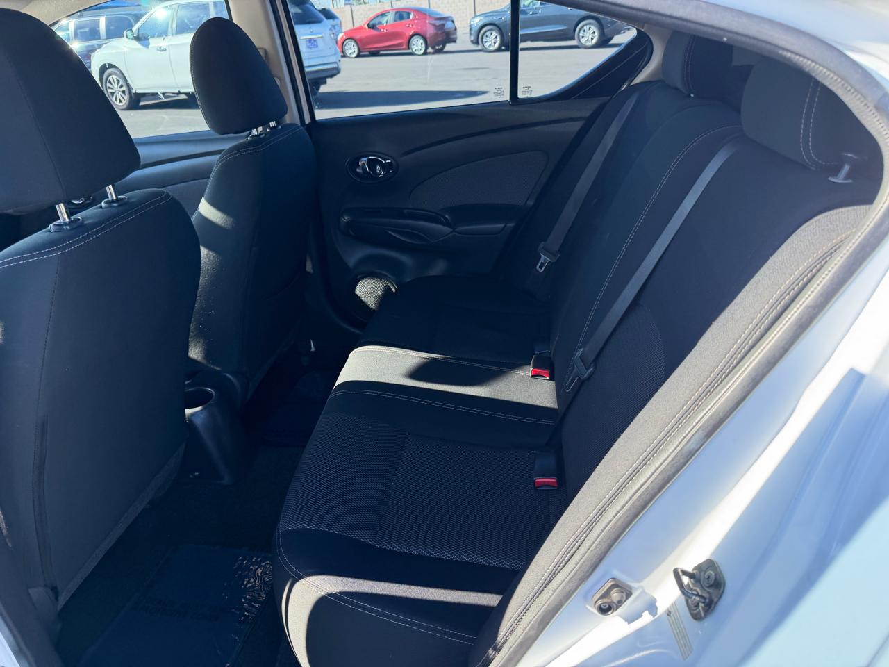 Nissan Versa 1.6 S Sedan 2016