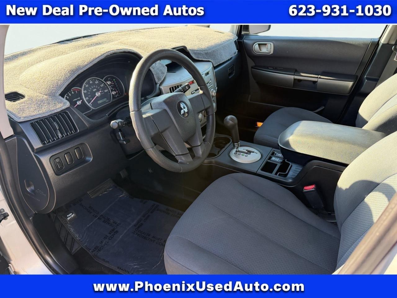 Mitsubishi Endeavor LS FWD 2005