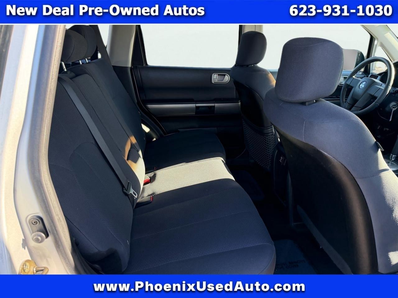 Mitsubishi Endeavor LS FWD 2005