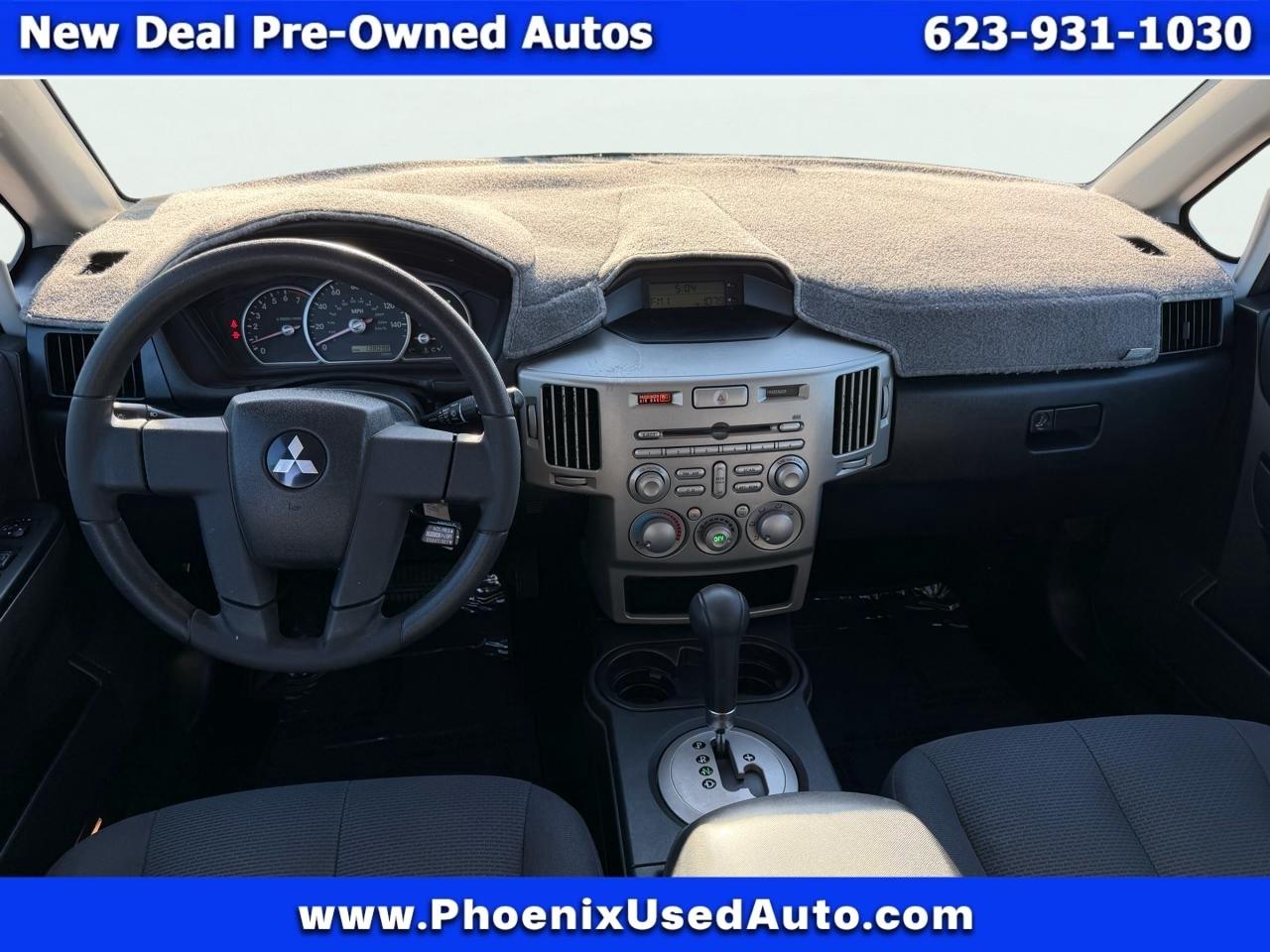 Mitsubishi Endeavor LS FWD 2005