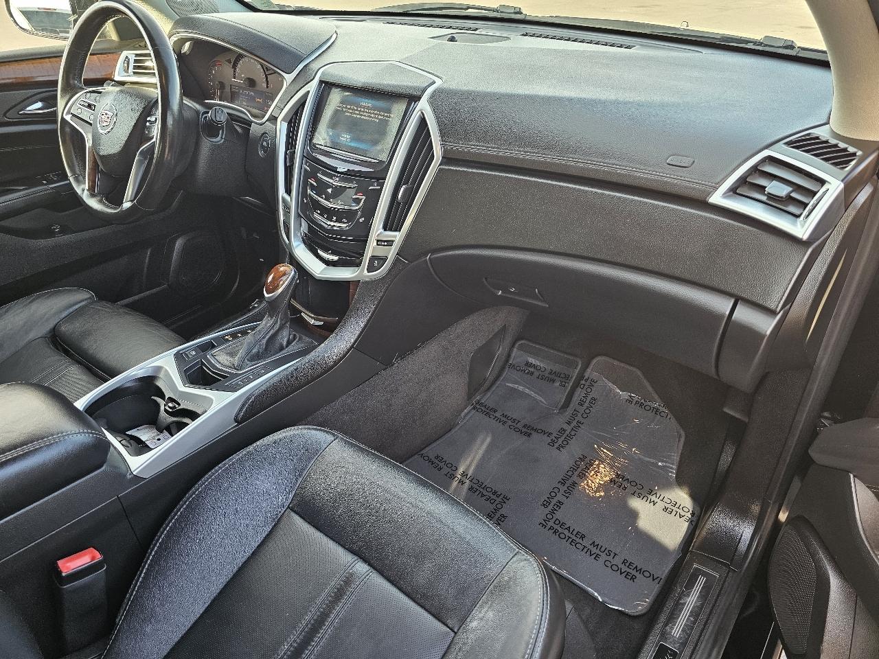 Cadillac SRX Luxury Collection FWD 2016