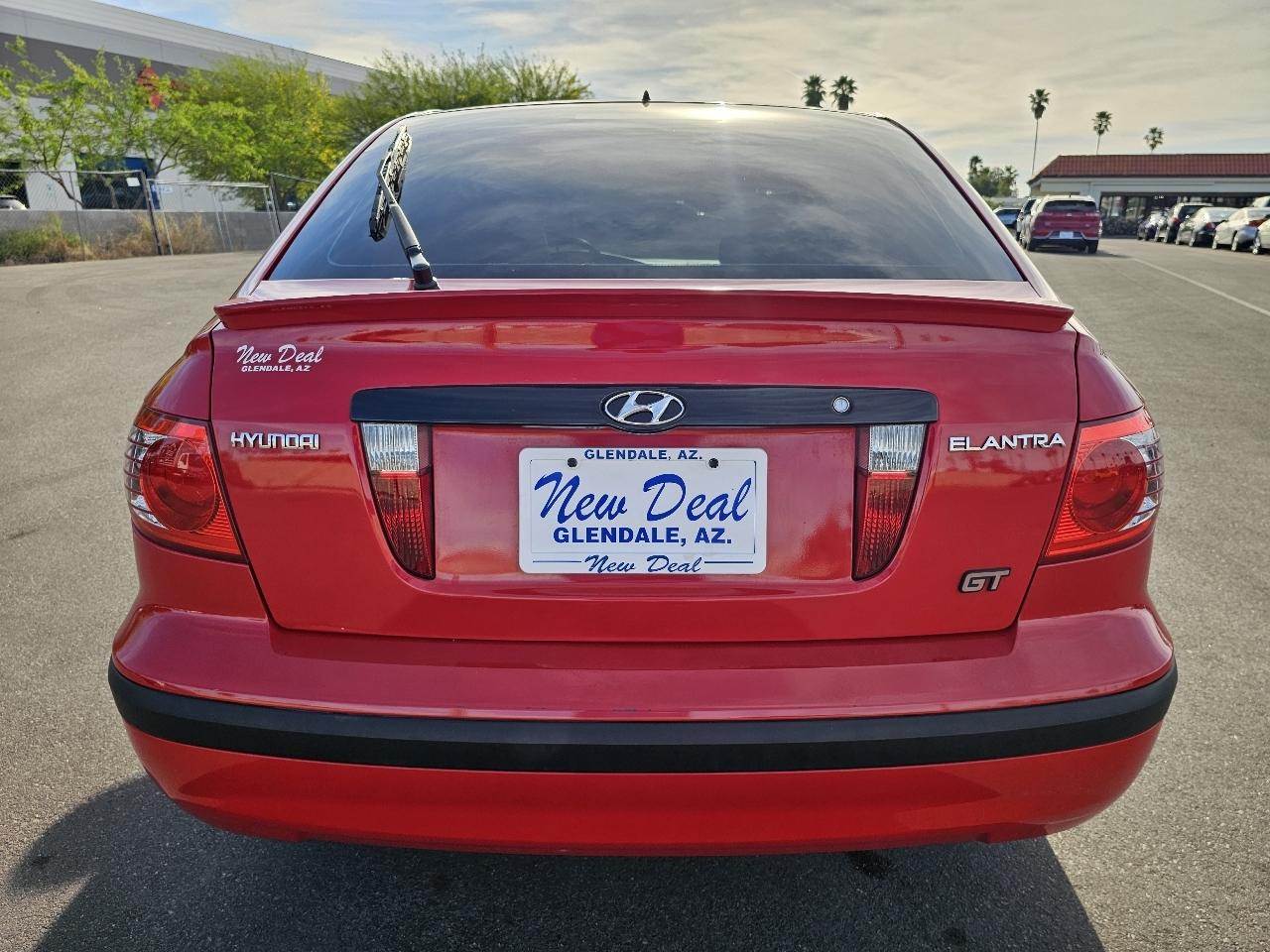 Hyundai Elantra GLS 5-Door 2005