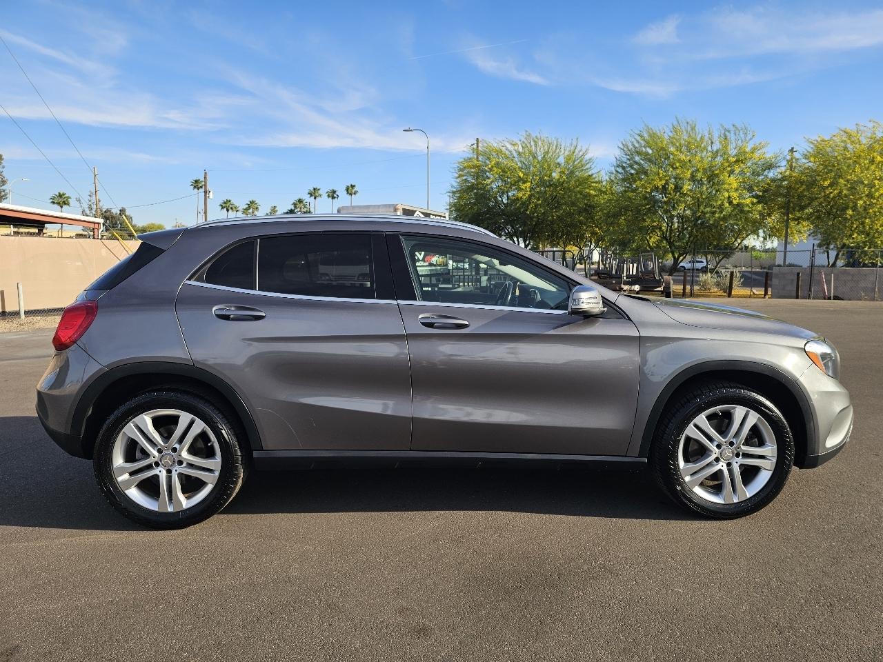 Mercedes-Benz GLA-Class GLA250 4MATIC 2015