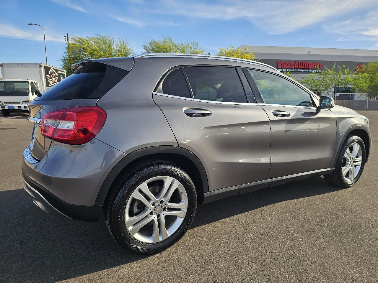 Mercedes-Benz GLA-Class GLA250 4MATIC 2015