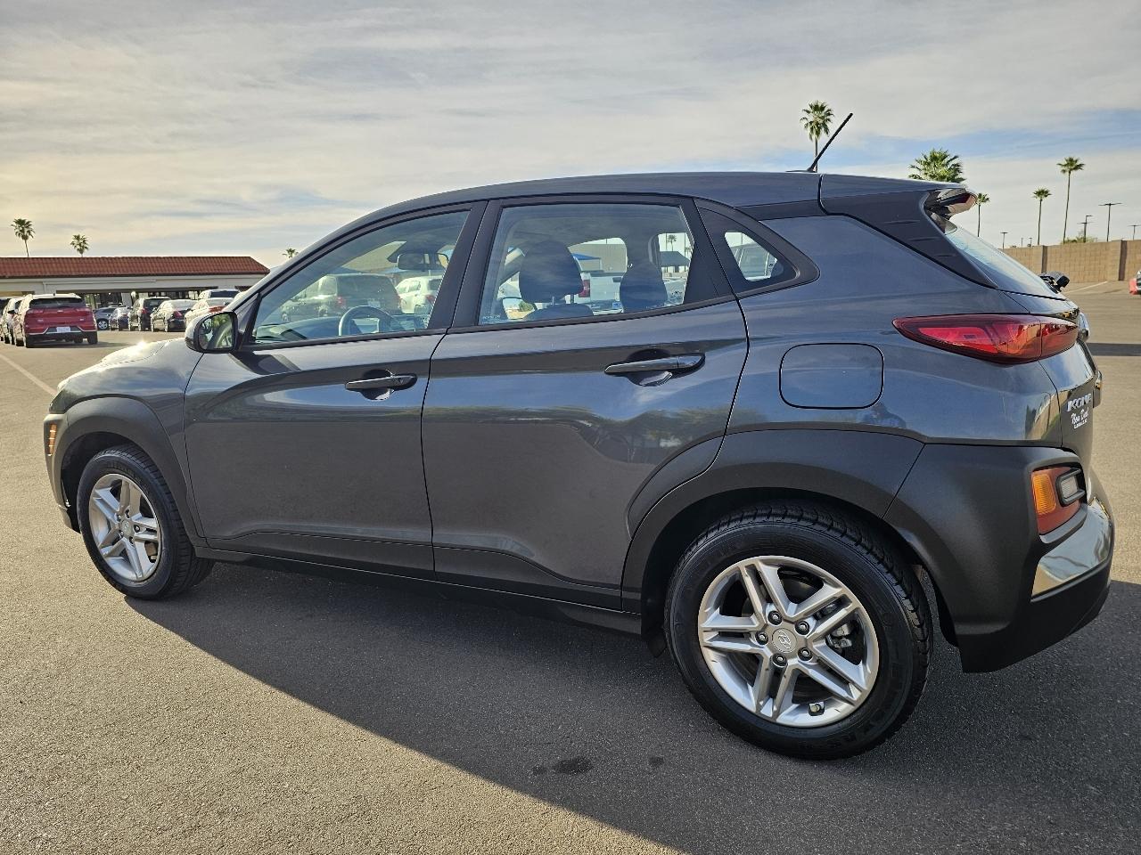 Hyundai Kona SE 2021