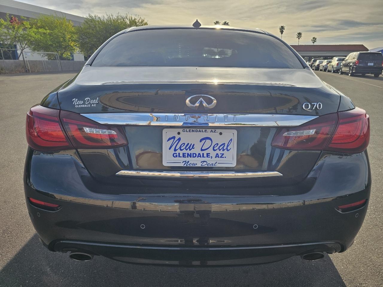 Infiniti Q70 3.7 2017