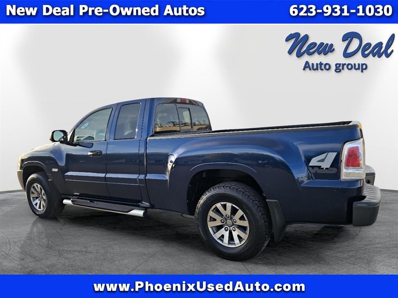 View vehicle photo 5